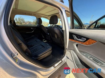 Zdjęcie 6 z 10 samochodu: 2018 AUDI Q7 PREMIUM PLUS VIN:WA1LAAF72JD046552 - miniatura