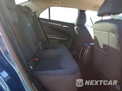 Zdjęcie 10 z 12 samochodu: 2020 CHRYSLER 300 TOURING VIN:2C3CCAAGXLH164379 - miniatura