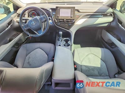 Zdjęcie 8 z 13 samochodu: 2021 TOYOTA CAMRY HYBRID LE VIN:4T1C31AK6MU552817 - miniatura