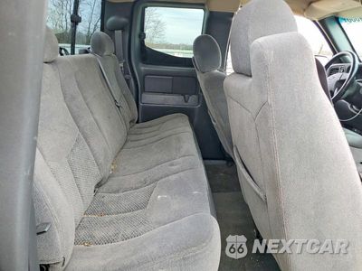 Zdjęcie 10 z 11 samochodu: 2006 CHEVROLET SILVERADO K1500 VIN:1GCEK19B56Z187850 - miniatura