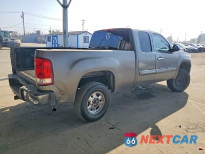 Trzecie zdjęcie samochodu z tyłu: 2009 GMC SIERRA C1500 SLE VIN:1GTEC29009Z140683 - miniatura