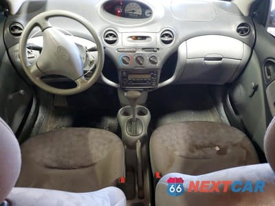 Zdjęcie 8 z 13 samochodu: 2001 TOYOTA ECHO BASE VIN:JTDBT123710149522 - miniatura