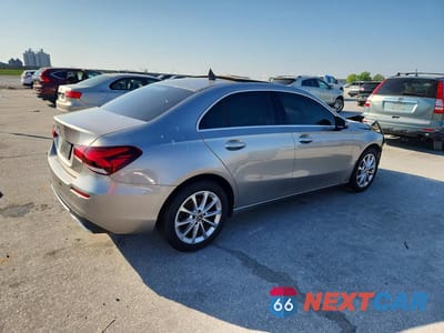 Trzecie zdjęcie samochodu z tyłu: 2020 MERCEDES-BENZ A 220 VIN:WDD3G4EB6LW038544 - miniatura