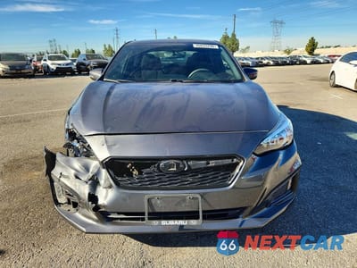 Piąte zdjęcie samochodu w środku: 2019 SUBARU IMPREZA SPORT VIN:4S3GKAJ67K3618015 - miniatura