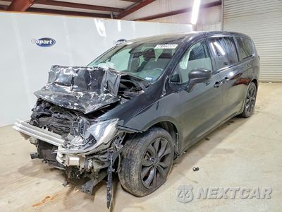 2018 CHRYSLER PACIFICA TOURING PLUS 2C4RC1FGXJR197937 - główne zdjęcie licytacji z USA - miniatura
