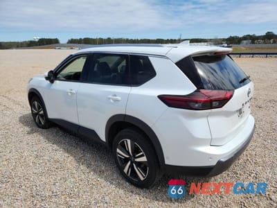 Drugie zdjęcie samochodu z przodu: 2024 NISSAN ROGUE SL VIN:5N1BT3CA1RC674929 - miniatura