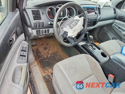 Zdjęcie 8 z 11 samochodu: 2012 TOYOTA TACOMA V6 VIN:5TFMU4FN9CX005547 - miniatura
