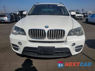 Piąte zdjęcie samochodu w środku: 2013 BMW X5 XDRIVE35I VIN:5UXZV4C56D0B11165 - miniatura