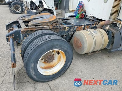 Zdjęcie 9 z 10 samochodu: 2016 KENWORTH CONSTRUCTION T680 VIN:1XKYA48XXGJ496409 - miniatura