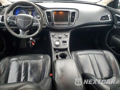 Zdjęcie 8 z 12 samochodu: 2016 CHRYSLER 200 LIMITED VIN:1C3CCCAB6GN182858 - miniatura