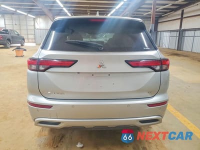 Zdjęcie 6 z 12 samochodu: 2024 MITSUBISHI OUTLANDER SE VIN:JA4J4VA8XRZ043211 - miniatura