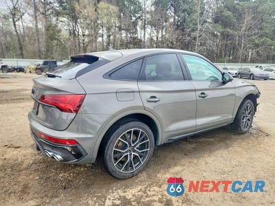 Trzecie zdjęcie samochodu z tyłu: 2024 AUDI SQ5 SPORTBACK PREMIUM PLUS VIN:WA124AFY7R2149131 - miniatura