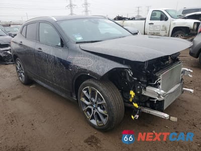 Czwarte zdjęcie samochodu z boku: 2023 BMW X2 XDRIVE28I VIN:WBXYJ1C08P5V58423 - miniatura