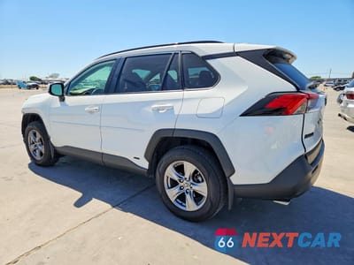 Drugie zdjęcie samochodu z przodu: 2022 TOYOTA RAV4 HYBRID XLE VIN:JTMRWRFVXND153031 - miniatura