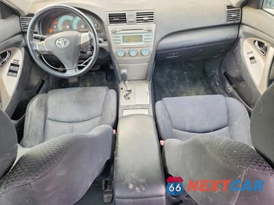 Zdjęcie 8 z 11 samochodu: 2008 TOYOTA CAMRY SE VIN:4T1BE46K98U758994 - miniatura