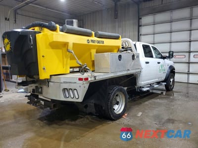 Trzecie zdjęcie samochodu z tyłu: 2021 RAM 5500 FLATBED TRUCK VIN:3C7WRNEL8MG699222 - miniatura