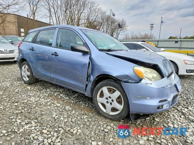 Czwarte zdjęcie samochodu z boku: 2004 TOYOTA MATRIX BASE VIN:2T1KR32EX4C253119 - miniatura