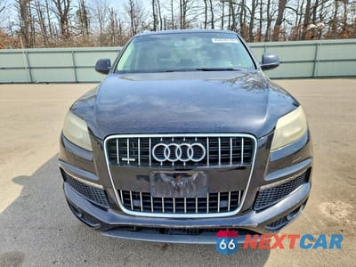 Piąte zdjęcie samochodu w środku: 2011 AUDI Q7 PRESTIGE VIN:WA1DGAFE4BD009005 - miniatura