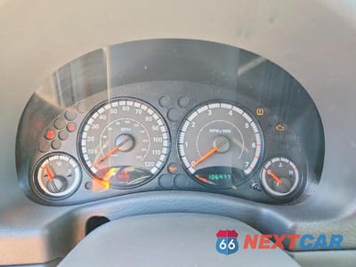 Zdjęcie 9 z 13 samochodu: 2005 JEEP LIBERTY RENEGADE VIN:1J4GL38K65W683950 - miniatura