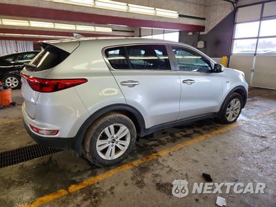 Trzecie zdjęcie samochodu z tyłu: 2018 KIA SPORTAGE LX VIN:KNDPMCAC9J7347414 - miniatura