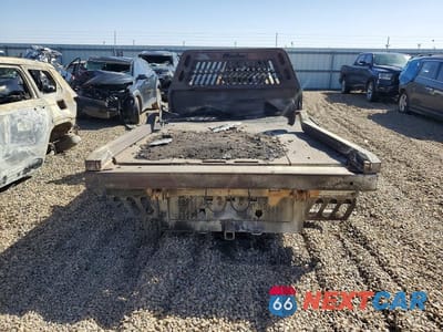 Zdjęcie 6 z 11 samochodu: 2022 FORD F350 SUPER DUTY FLATBED TRUCK VIN:1FDRF3FN0NEC32761 - miniatura