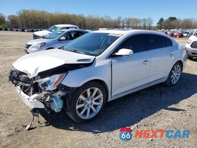 2016 BUICK LACROSSE PREMIUM 1G4GD5G30GF100389 - główne zdjęcie licytacji z USA - miniatura