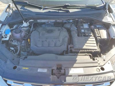 Zdjęcie 11 z 14 samochodu: 2018 VOLKSWAGEN TIGUAN VIN:3VV1B7AX0JM098272 - miniatura