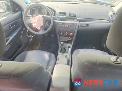 Zdjęcie 8 z 12 samochodu: 2007 MAZDA 3 I VIN:JM1BK12F771727828 - miniatura