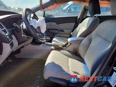Zdjęcie 7 z 11 samochodu: 2014 HONDA CIVIC VIN:19XFB2F53EE020812 - miniatura