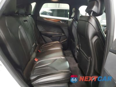 Zdjęcie 10 z 14 samochodu: 2017 LINCOLN MKC SELECT VIN:5LMCJ2D94HUL12365 - miniatura