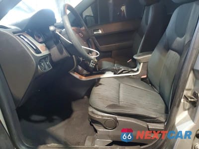 Zdjęcie 7 z 12 samochodu: 2008 FORD FOCUS SE VIN:1FAHP35NX8W235833 - miniatura