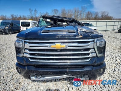 Piąte zdjęcie samochodu w środku: 2024 CHEVROLET SILVERADO K2500 HIGH COUNTRY VIN:2GC4YREY5R1217364 - miniatura