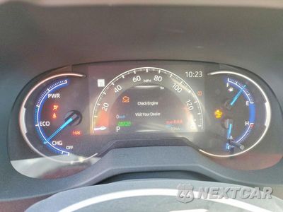 Zdjęcie 9 z 12 samochodu: 2024 TOYOTA RAV4 HYBRID XSE VIN:2T3E6RFV8RW060385 - miniatura
