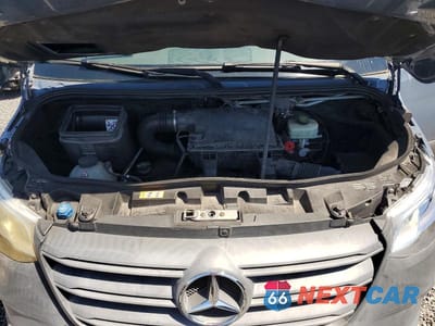 Zdjęcie 12 z 12 samochodu: 2019 MERCEDES BENZ SPRINTER 2500 VIN:WD4PF1CD4KP115945 - miniatura