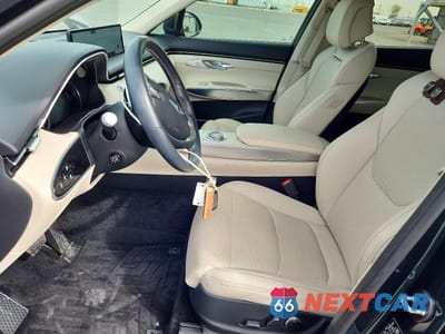 Zdjęcie 7 z 13 samochodu: 2023 GENESIS GV70 2.5T STANDARD VIN:KMUMADTB7PU097006 - miniatura