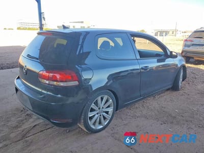 Trzecie zdjęcie samochodu z tyłu: 2013 VOLKSWAGEN GOLF VIN:WVWBM7AJ1DW083888 - miniatura