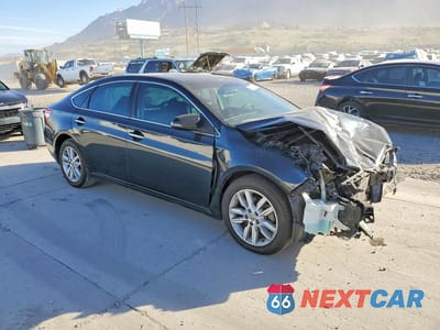 Czwarte zdjęcie samochodu z boku: 2015 TOYOTA AVALON XLE VIN:4T1BK1EB2FU153138 - miniatura