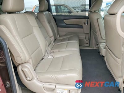 Zdjęcie 10 z 12 samochodu: 2017 HONDA ODYSSEY LX VIN:5FNRL5H68HB026556 - miniatura