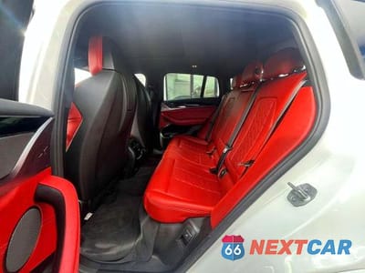 Zdjęcie 9 z 10 samochodu: 2022 BMW X4 M VIN:5YM23EC07N9K48359 - miniatura