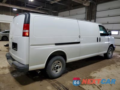 Trzecie zdjęcie samochodu z tyłu: 2023 CHEVROLET EXPRESS 3500 EXT CARGO VAN VIN:1GCZGHFP1P1101574 - miniatura