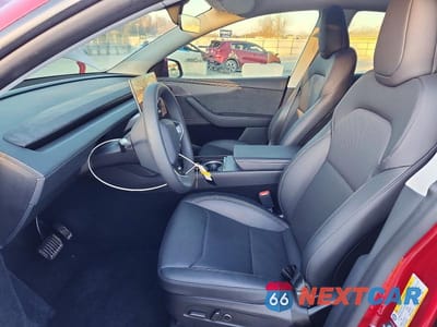 Zdjęcie 7 z 14 samochodu: 2026 TESLA MODEL Y VIN:7SAYGDEE6TF323262 - miniatura