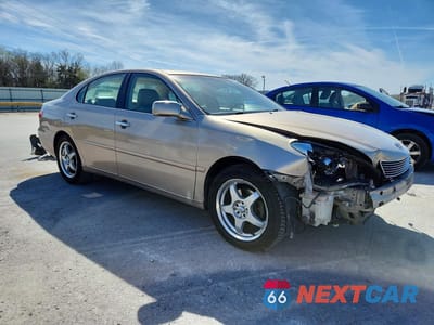 Czwarte zdjęcie samochodu z boku: 2005 LEXUS ES 330 BASE VIN:JTHBA30G655058577 - miniatura