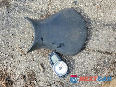 Zdjęcie 8 z 9 samochodu: 2007 KAWASAKI ZX600 P VIN:JKAZX4P177A024187 - miniatura