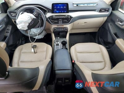 Zdjęcie 8 z 12 samochodu: 2020 FORD ESCAPE SEL VIN:1FMCU0H6XLUA22302 - miniatura