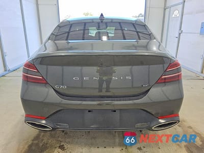 Zdjęcie 6 z 11 samochodu: 2022 GENESIS G70 3.3T STANDARD VIN:KMTG54TE0NU098494 - miniatura