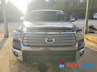 Piąte zdjęcie samochodu w środku: 2014 TOYOTA TUNDRA LIMITED VIN:5TFSY5F17EX162916 - miniatura