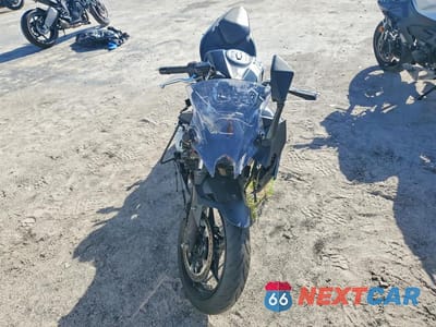 Drugie zdjęcie samochodu z przodu: 2026 KAWASAKI EX500 VIN:ML5EXGG12TDA79514 - miniatura