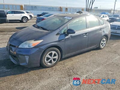 2012 TOYOTA PRIUS THREE JTDKN3DU0C1610603 - główne zdjęcie licytacji z USA - miniatura