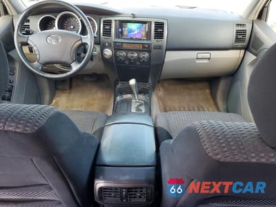 Zdjęcie 8 z 12 samochodu: 2006 TOYOTA 4RUNNER SPORT EDITION VIN:JTEBU14R160090338 - miniatura