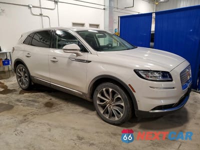 Czwarte zdjęcie samochodu z boku: 2023 LINCOLN NAUTILUS RESERVE VIN:2LMPJ8KP6PBL06830 - miniatura